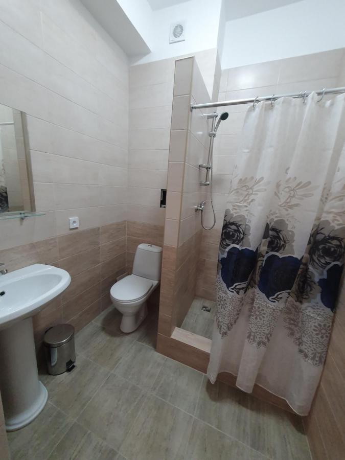 גגרה Hotel Bella מראה חיצוני תמונה